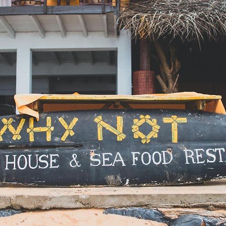 Why Not Guest House Hikkaduwa Extérieur photo