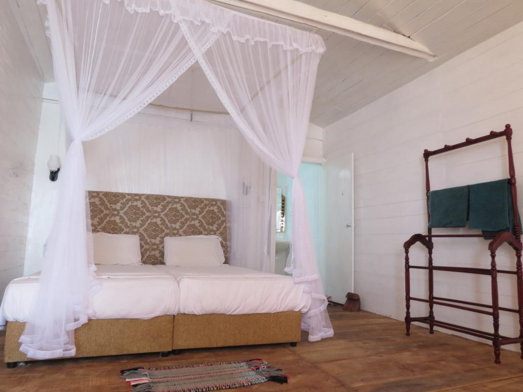 Why Not Guest House Hikkaduwa Extérieur photo