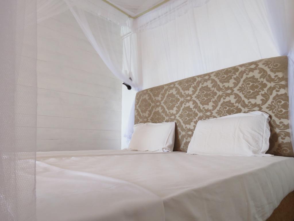 Why Not Guest House Hikkaduwa Extérieur photo